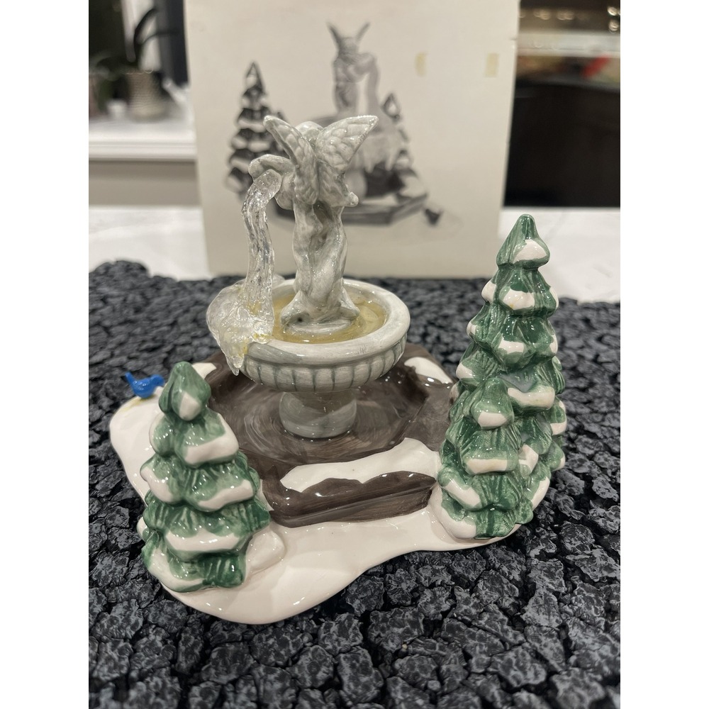 Department 56 Snow Village Winter Fountain Christmas Village Accessory